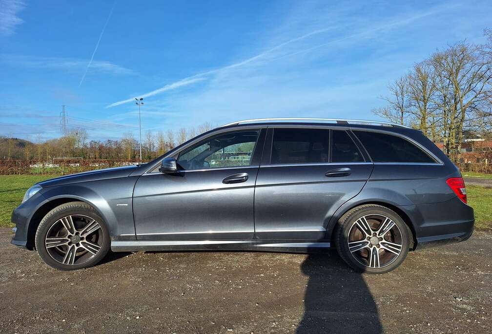 Mercedes-Benz C 220 T CDI DPF (BlueEFFICIENCY) 7G-TRONIC Elegance
