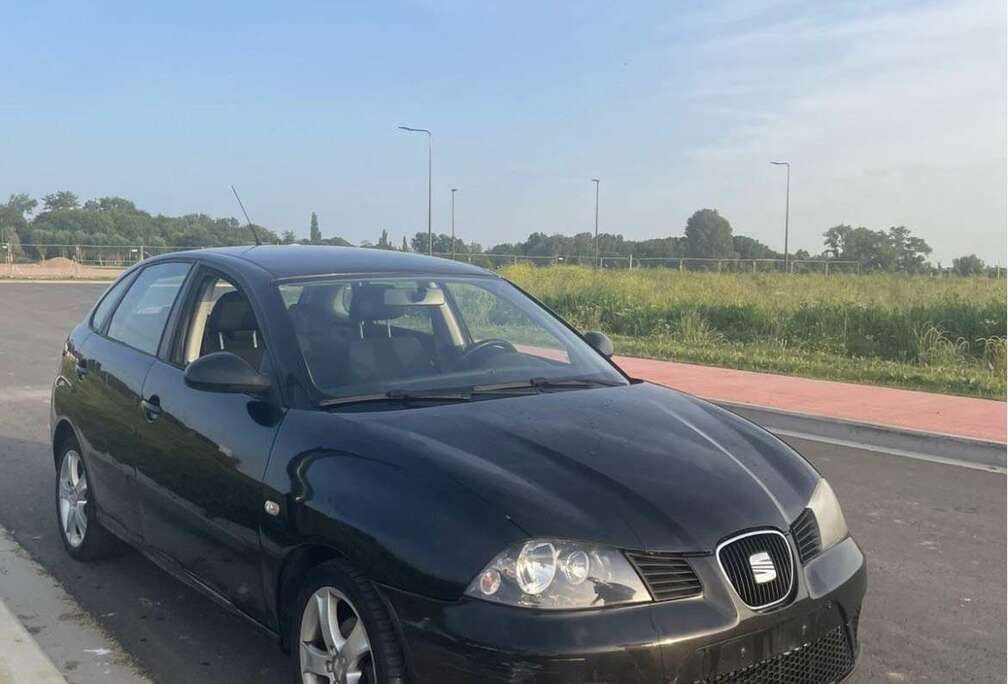 SEAT 1.4i 16v 75 Sport Edition