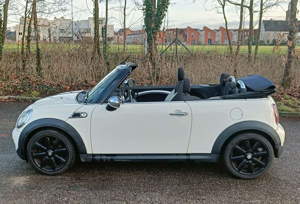 MINI Mini Cooper S Cabrio