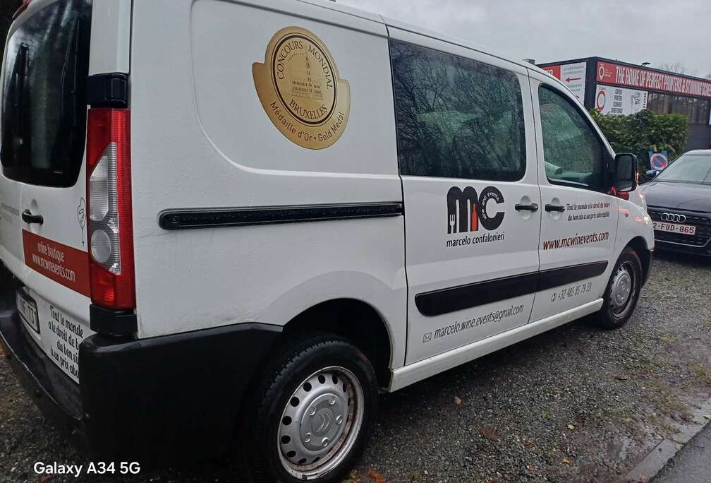 Citroen 2.0 HDi Confort 8/9pl.