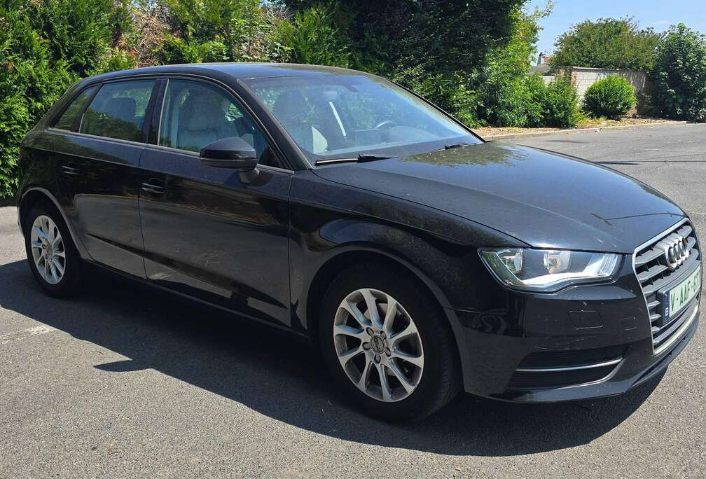 Audi Sportback 1.6 TDi Ambiente