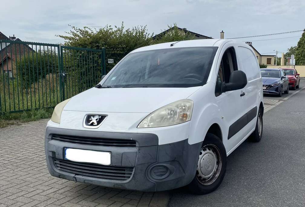 Peugeot 1.6 HDi L1H1 Confort 120