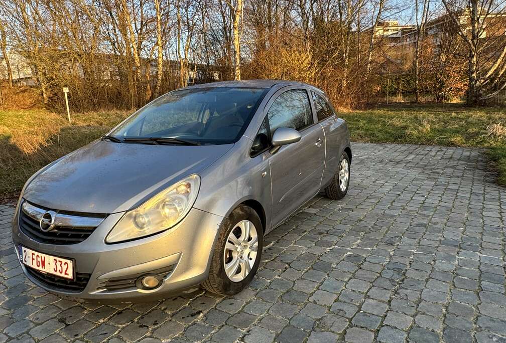 Opel 1.2i Enjoy Easytronic