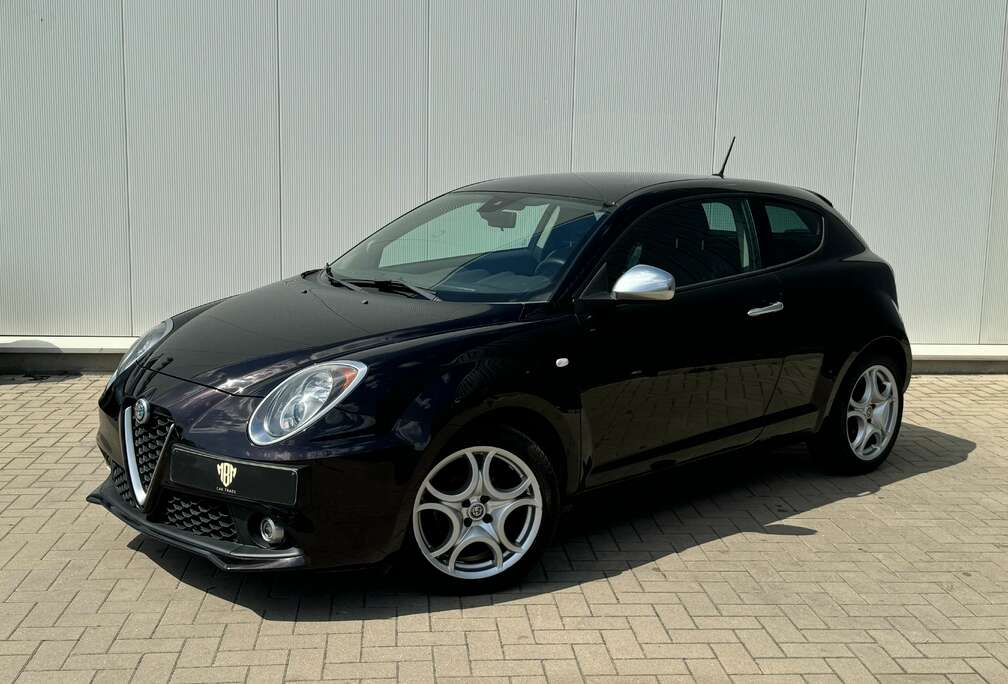 Alfa Romeo  1.4i GARANTIE Scherm Cruise PDC Airco USB