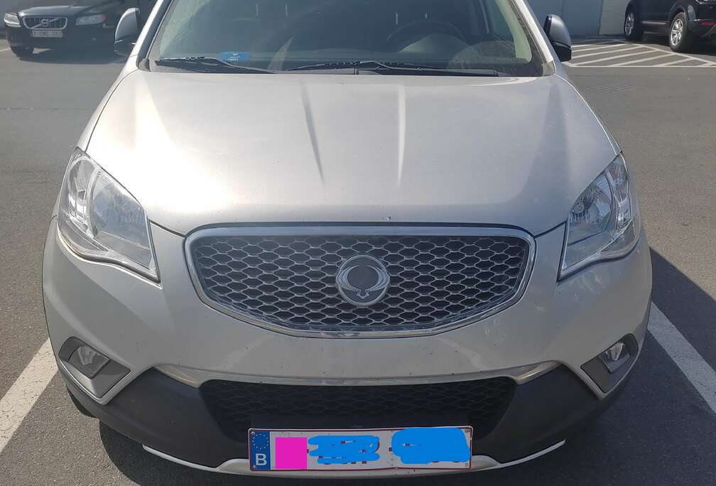 SsangYong Korando 2.0i 2WD Sapphire
