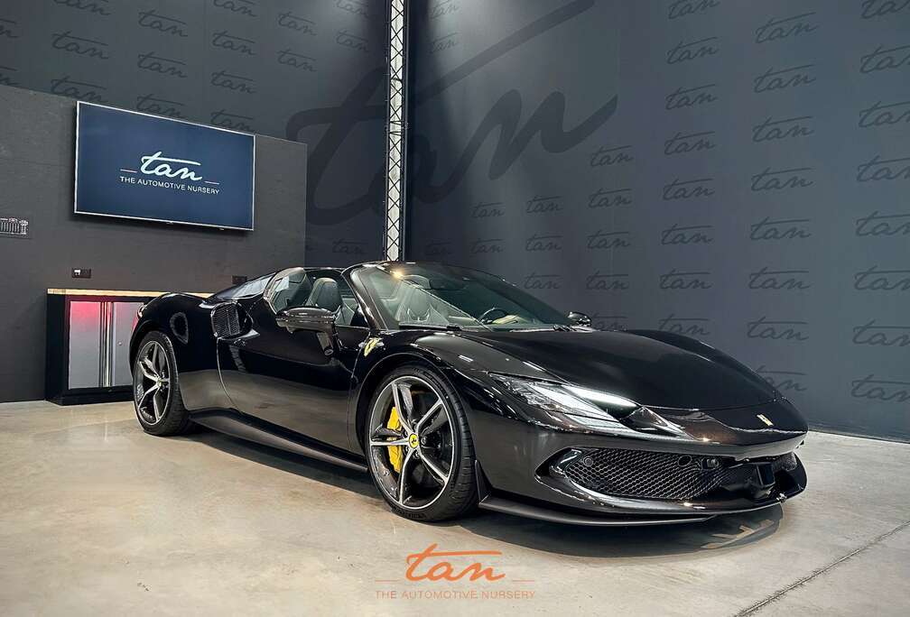 Ferrari GTS Spider PHEV 3.0 V6 DCT - New Car - Lift System