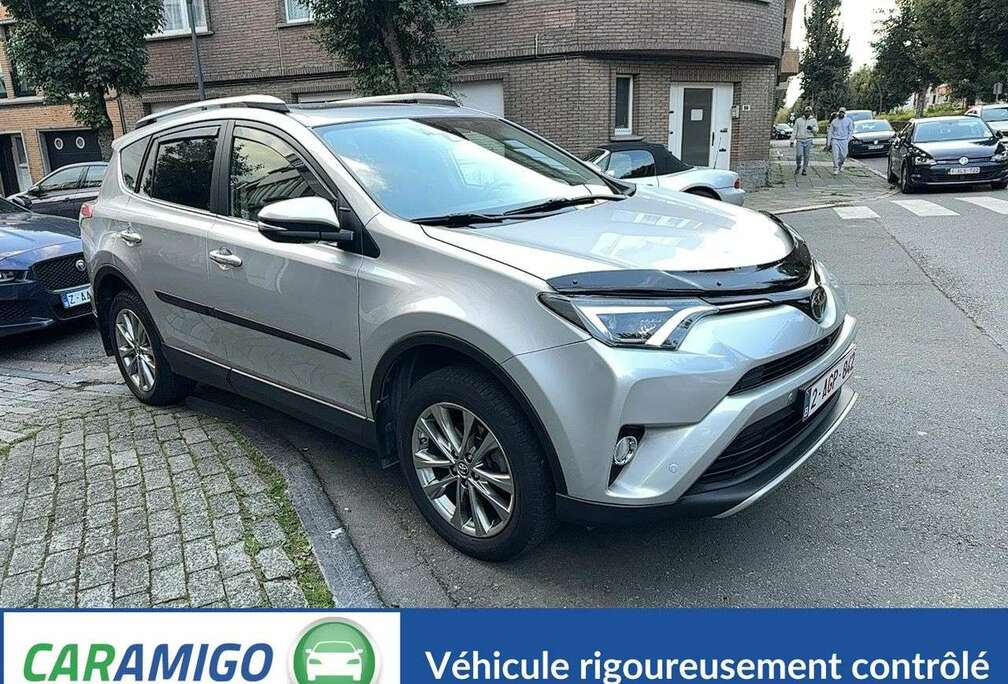 Toyota 2.0 Valvematic Lounge AWD Multidrive S 5d 111kW