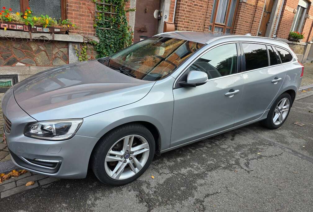 Volvo V60 1.6 D2 Summum