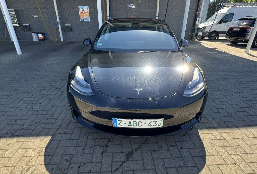 Tesla Model 3 60 kWh Standard Plus
