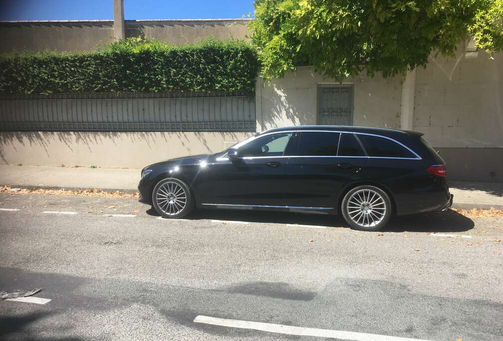 Mercedes-Benz E 220 d