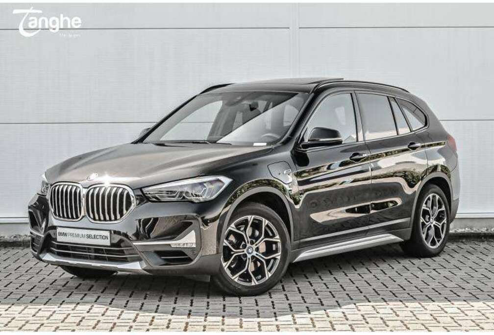 BMW xDrive25e Xline