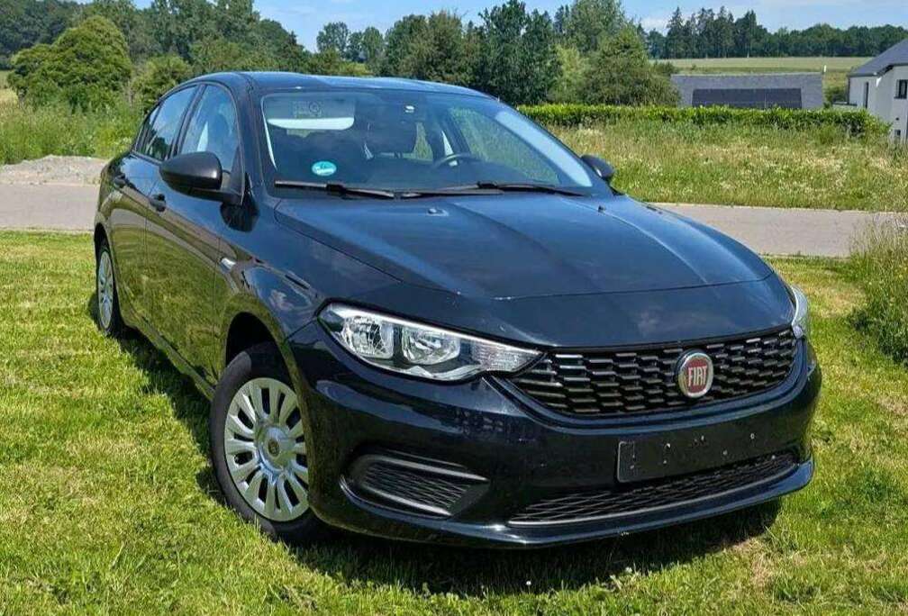 Fiat Tipo 1.4i Easy