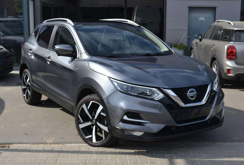 Nissan TEKNA/AUTOMAAT/PANO