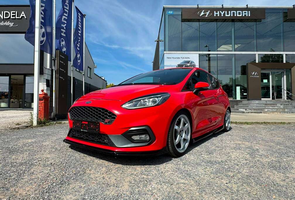 Ford Fiesta ST  1.5 EcoBoost