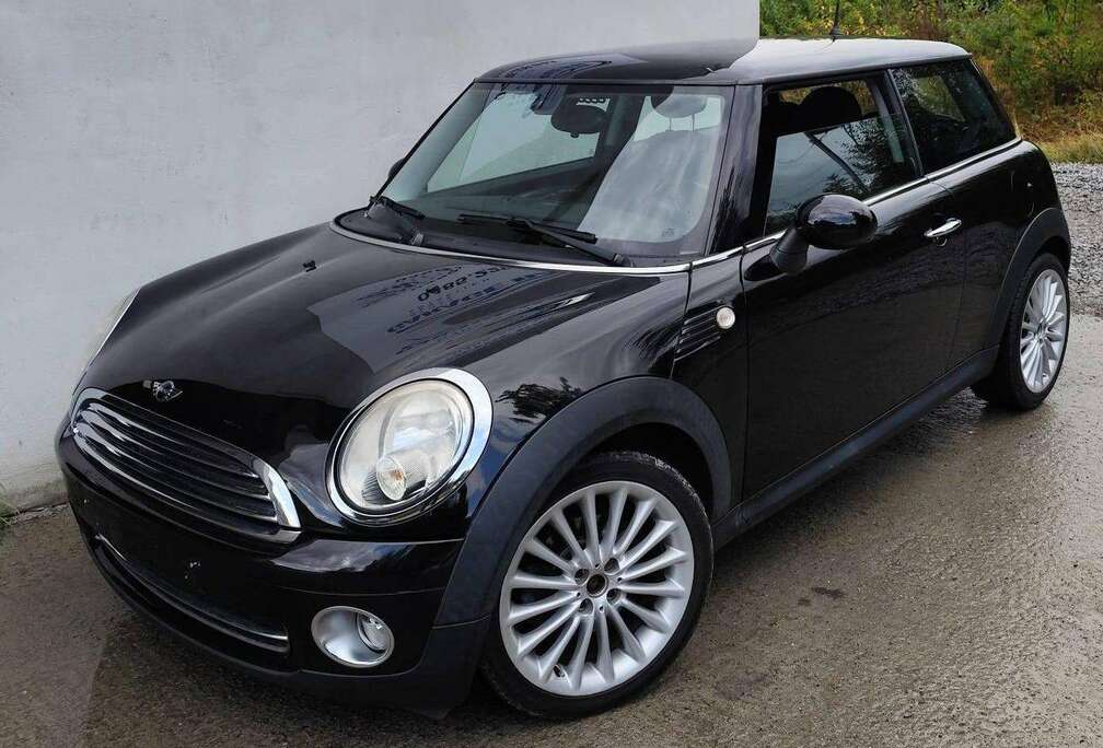 MINI Mini 1.6i One MINIMALISM Line
