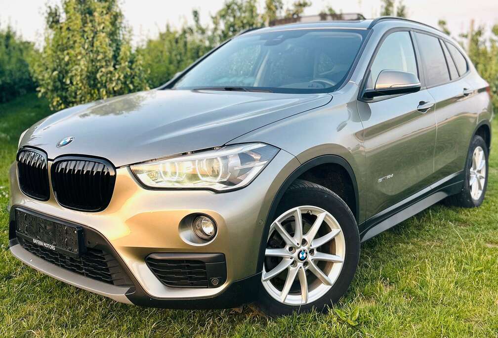 BMW X1 sDrive16d panoramisch dak