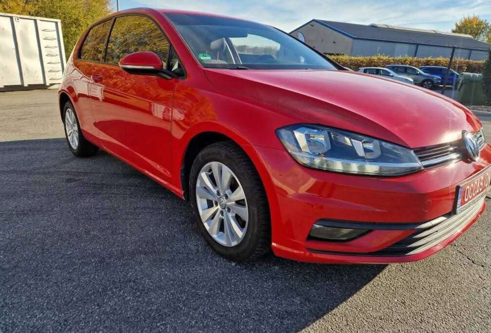 Volkswagen Golf 1.0 TSI