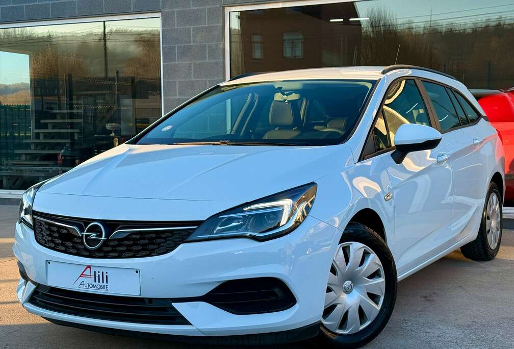 Opel Astra Sports*CarPlay*1er Main*Garantie 12 Mois*