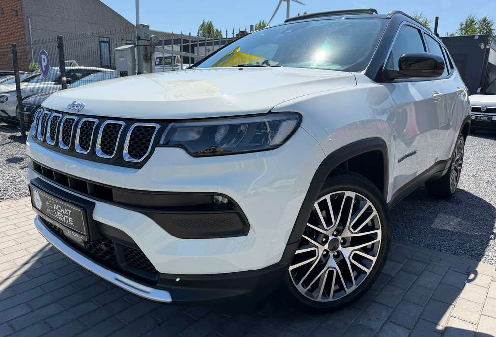 Jeep 1.5T MHEV Night Eagle DCTToit Pano