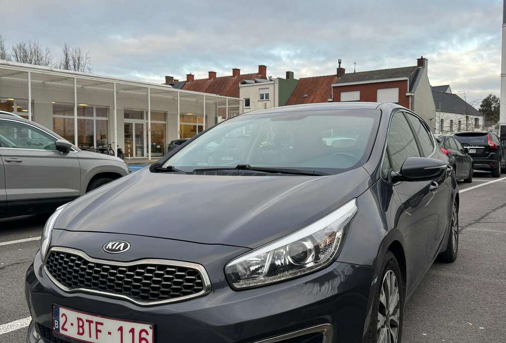 Kia 1.4 CVVT Attract