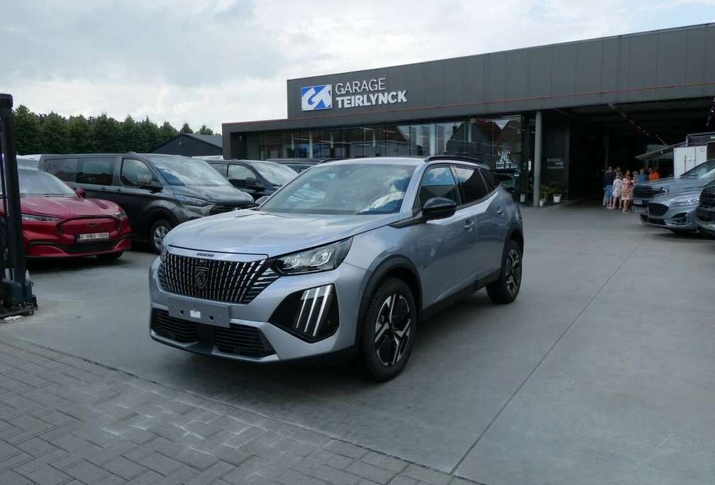 Peugeot 1.2 i benzine 100pk Allure Camera \'24 (43930)