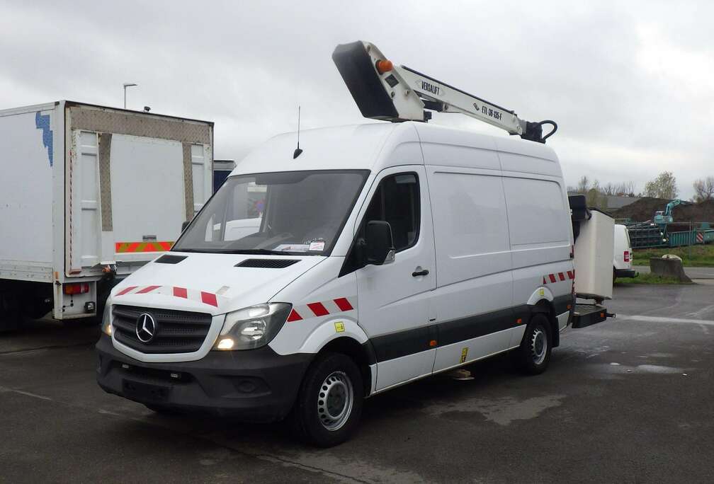 Mercedes-Benz 314 (Stock ID 27799)