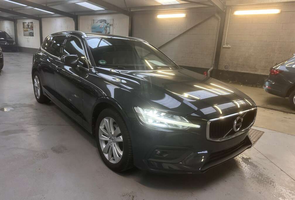Volvo V60 2.0 D3 AWD Momentum Pro Geartronic