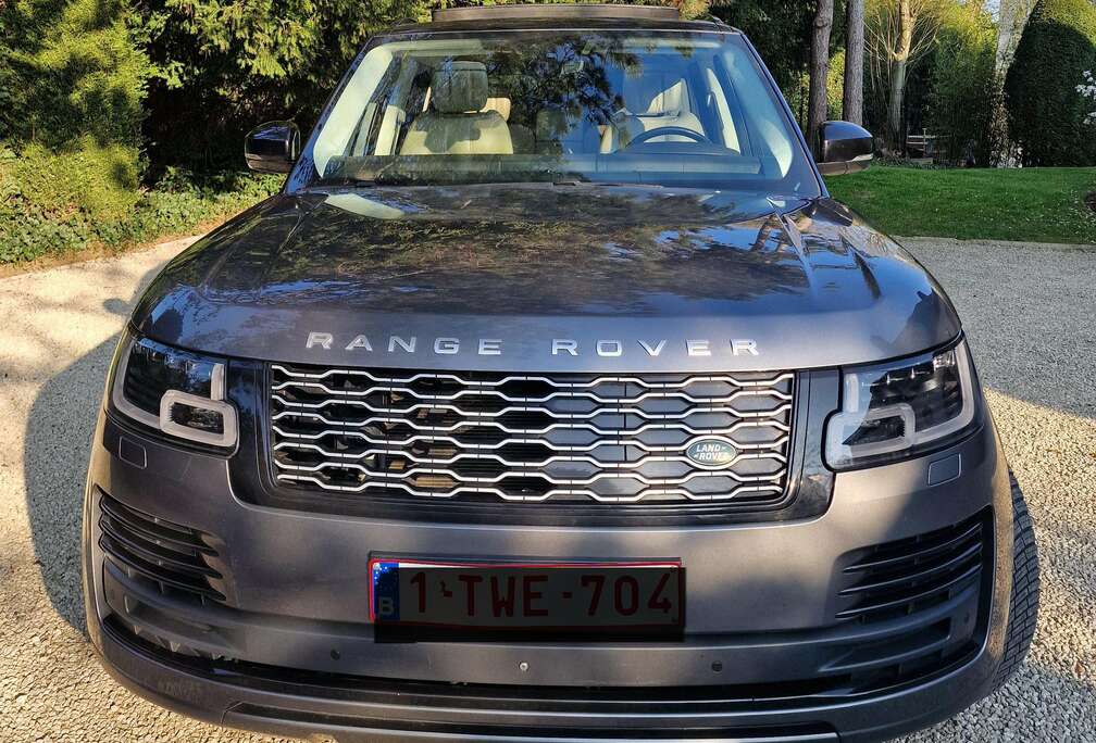 Land Rover Vogue autobiography