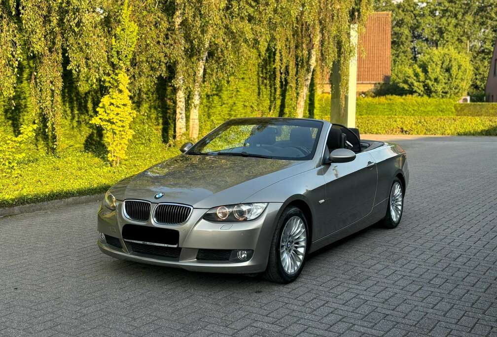 BMW i Cabriolet essence Xenon/Gps/Bluetooth/Capteurs..