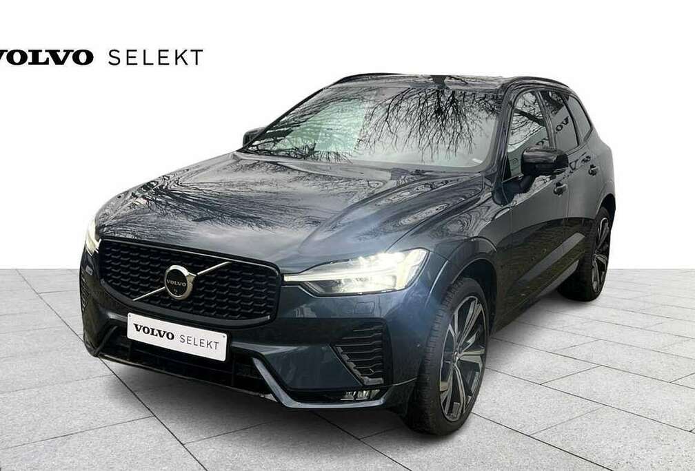 Volvo XC60 B5 AWD Ultra Dark