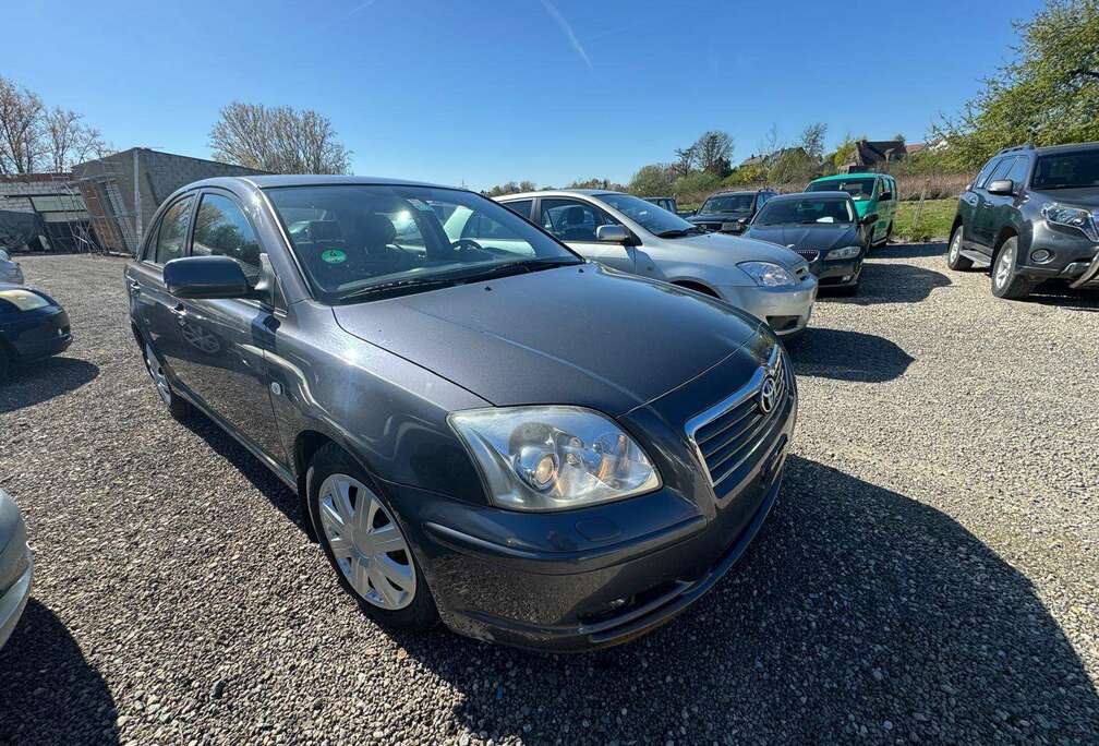 Toyota 1.8i VVT-i 16v Linea Luna