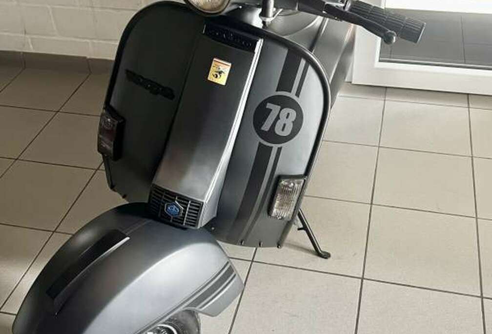 Piaggio VNX1T