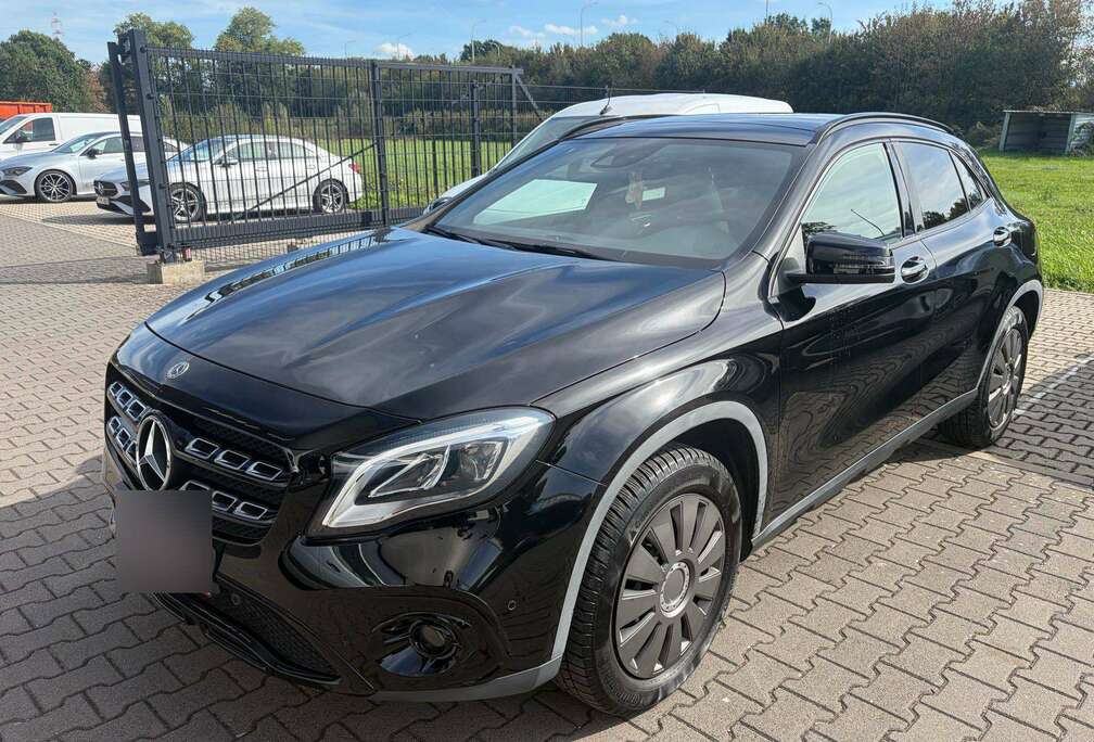 Mercedes-Benz GLA 180 (EU6.2)