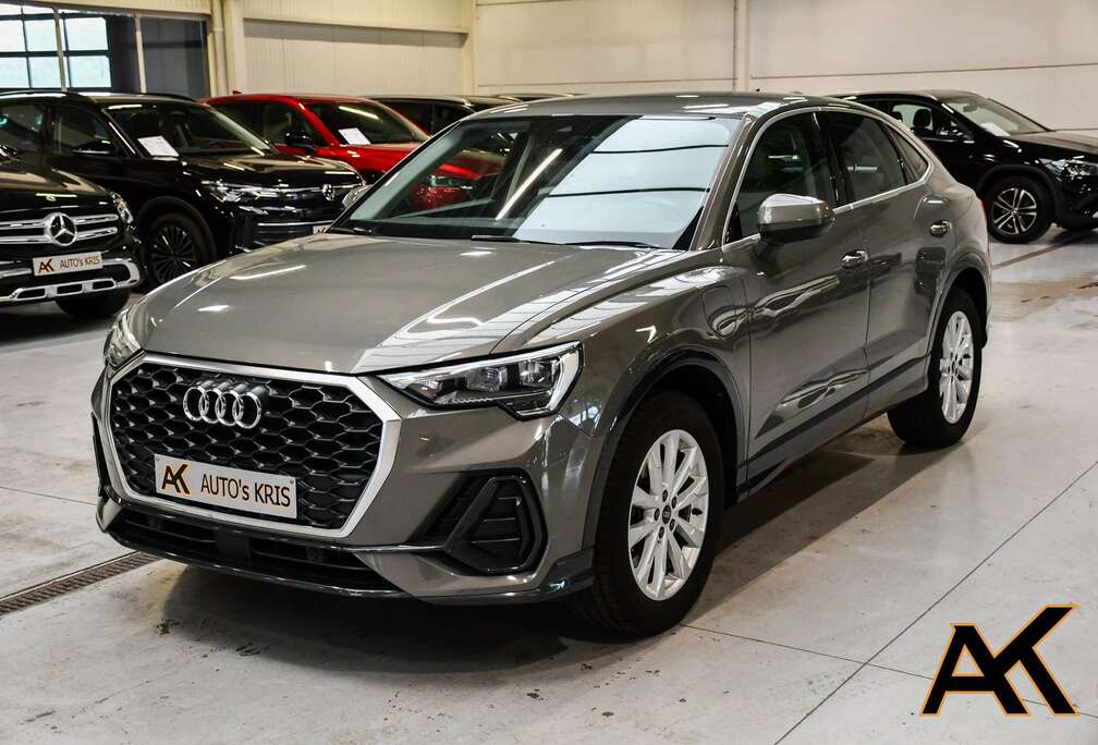 Audi Q3 45 TFSIe Sportback Design PHEV - LEDER / NAVI