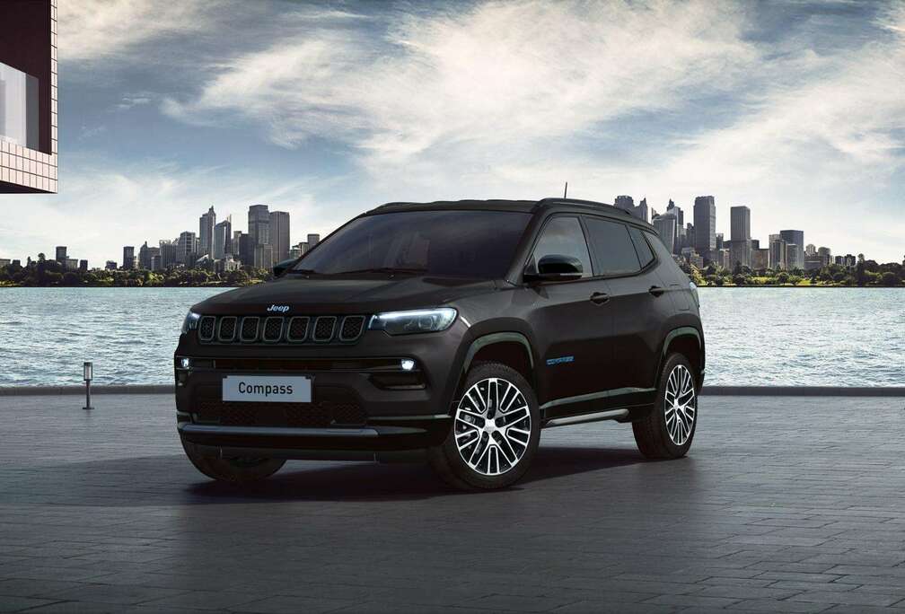 Jeep Trailhawk 4Xe 240