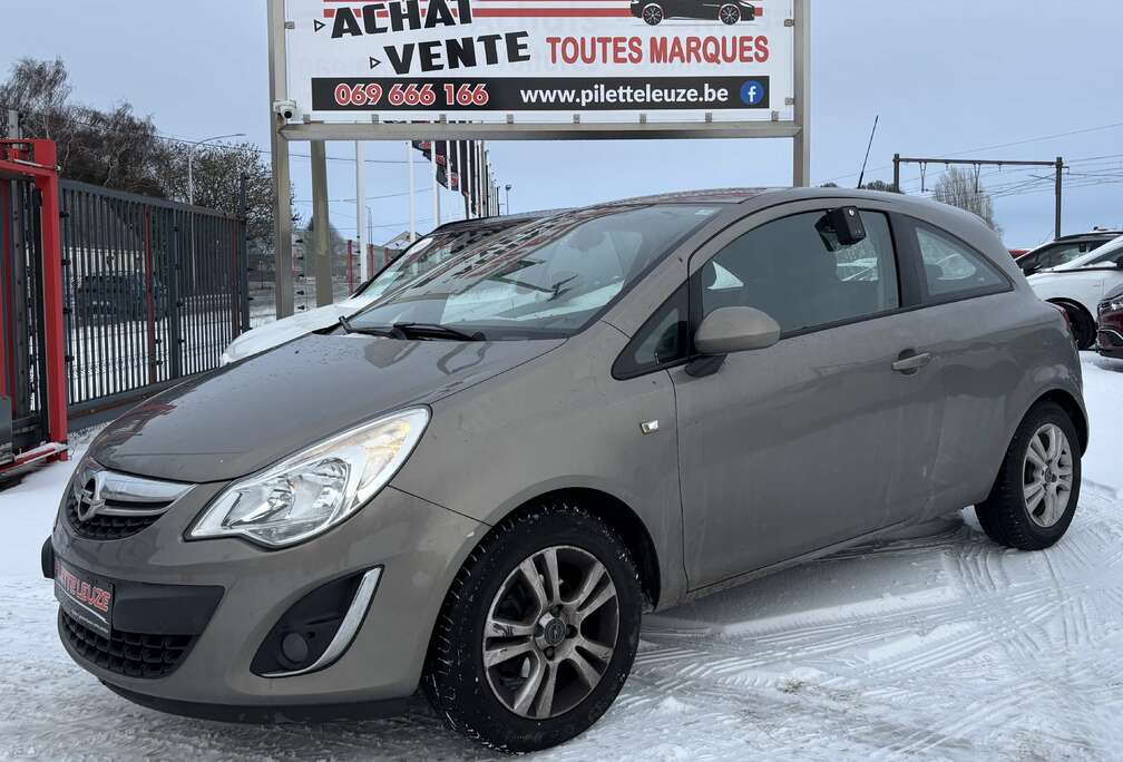 Opel Corsa 1.2i Enjoy