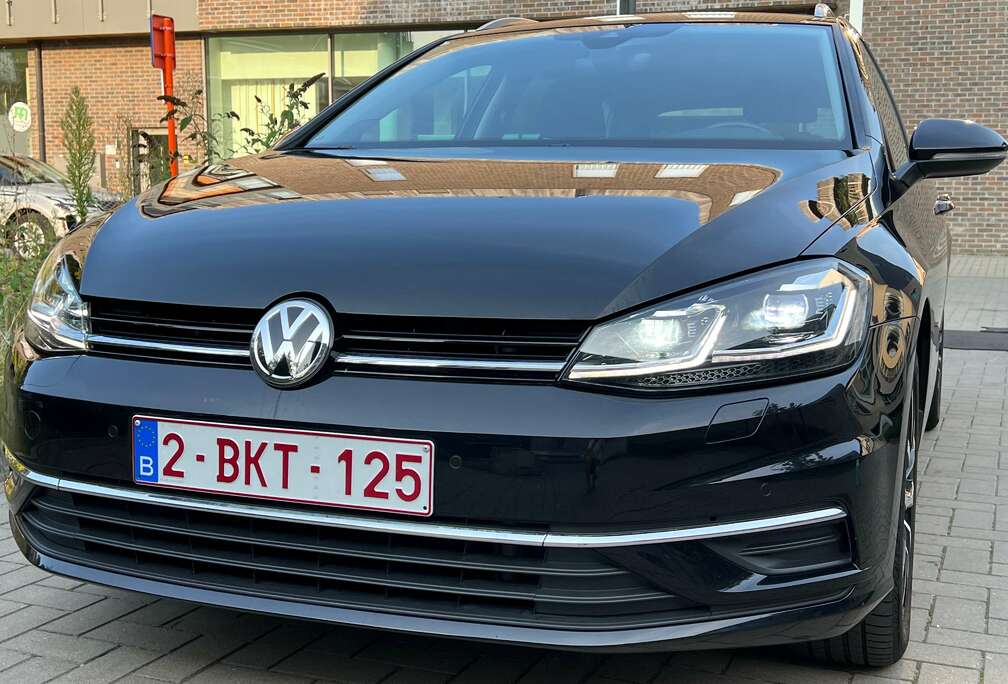 Volkswagen Golf Variant 1.0 TSI DSG Sound