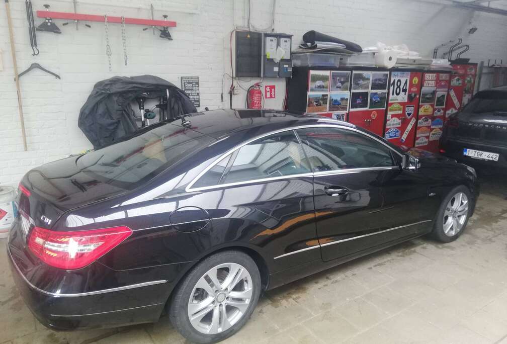 Mercedes-Benz COUPE E 220 CDI BE Avantgarde