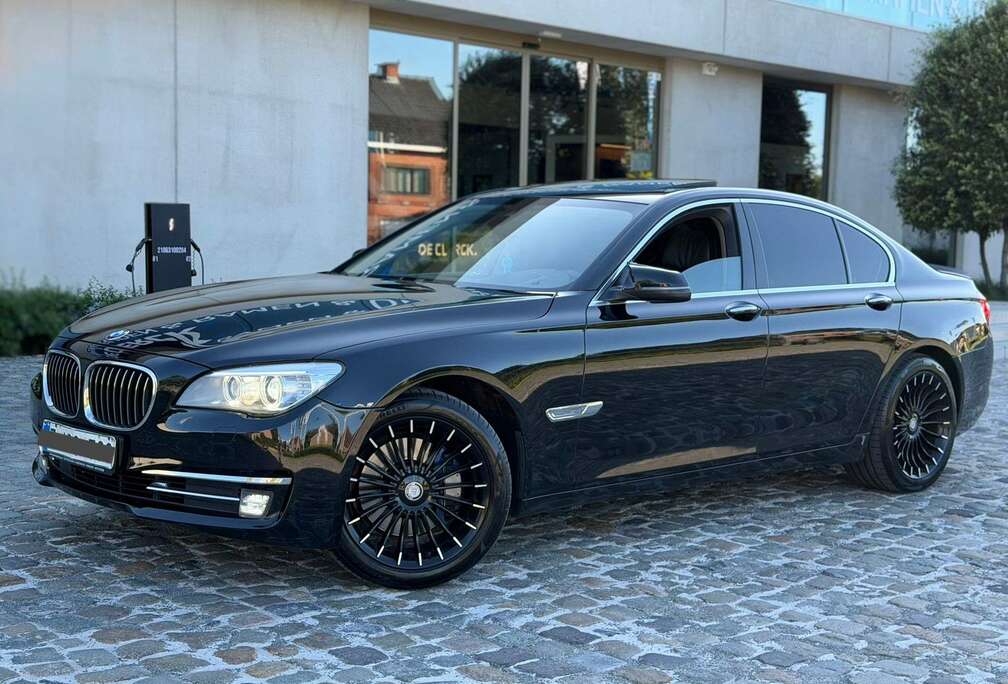 BMW 730 d XDRIVE BJ11/2013* FaceLift Model 258Pk Full Option Euro 5b
