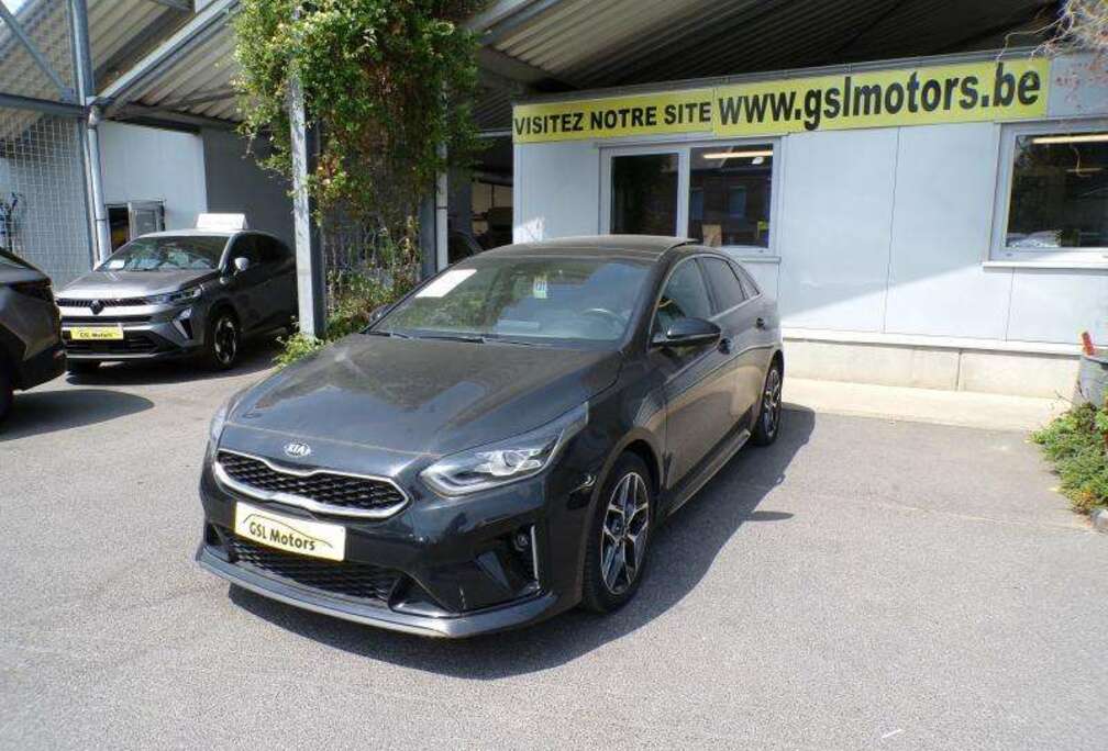 Kia 1.600CRDI  136cv noir 12/19 74.852km Airco GPS Cam