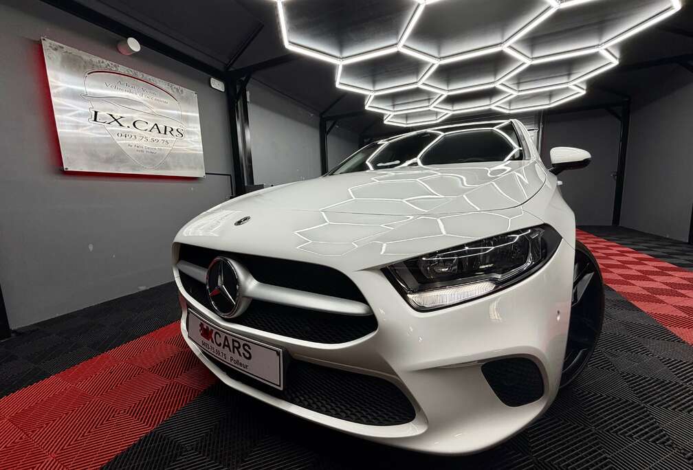 Mercedes-Benz MERCEDES A180 *LOOK   AMG* CAR-PLAY* CAR-PASS