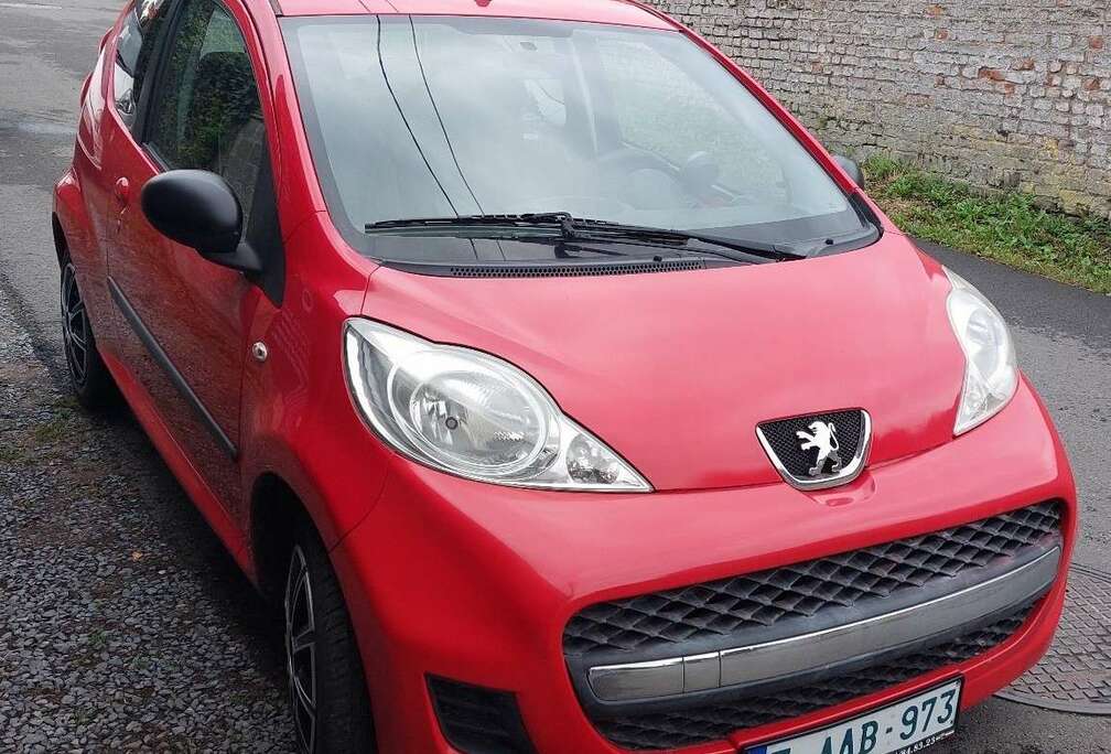 Peugeot 1.0i Trendy