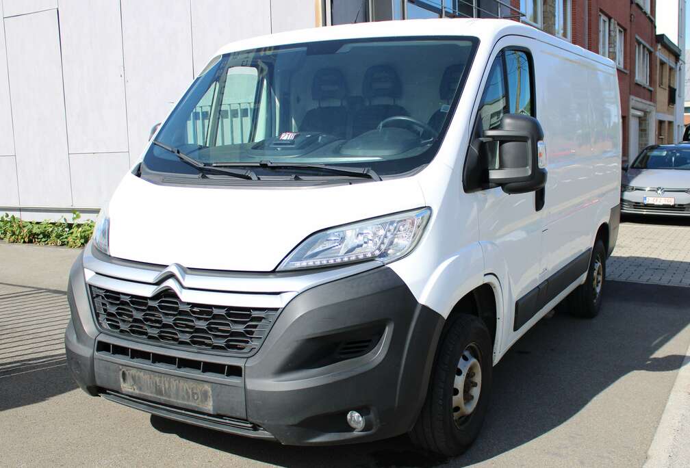 Citroen 2.0 HDi+GPS+CAMERA // 8636 €+TVA21% //