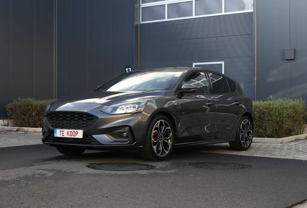 Ford Focus 1.0 EcoBoost Automaat ST-LINE