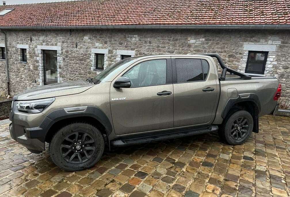 Toyota 2.8 D-4D 4WD Style