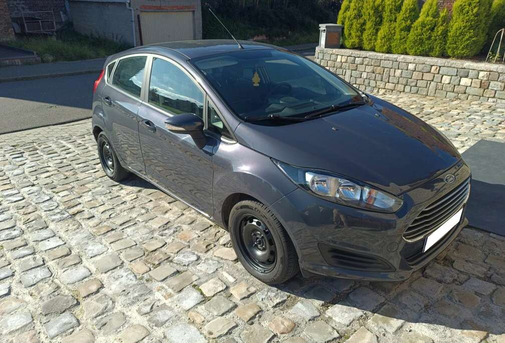 Ford Fiesta 1.6 TDCi SYNC Edition