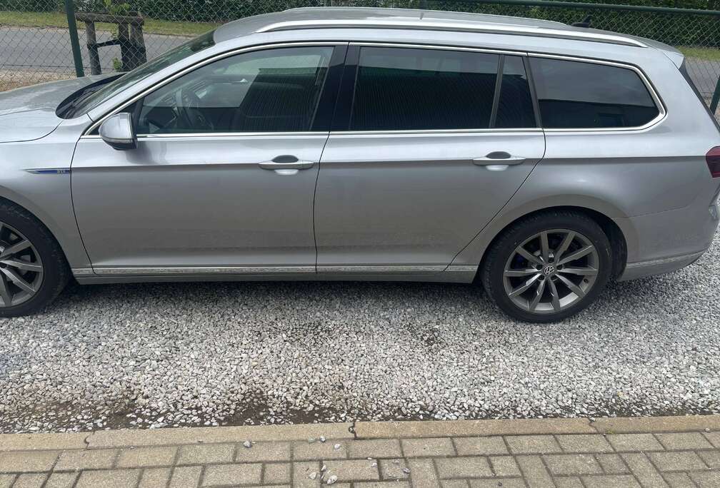 Volkswagen Passat GTE 1.4 eHybrid PHEV Business DSG (160 kW)