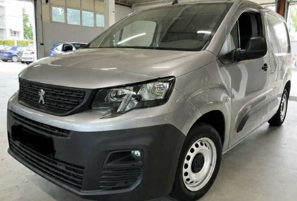 Peugeot 1.5 BlueHDi L1 STD Heavy Premium (EU6.2)