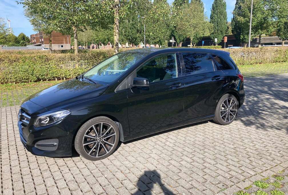 Mercedes-Benz inclusief winterbanden en afneembare trekhaakopstaat en rijklaar