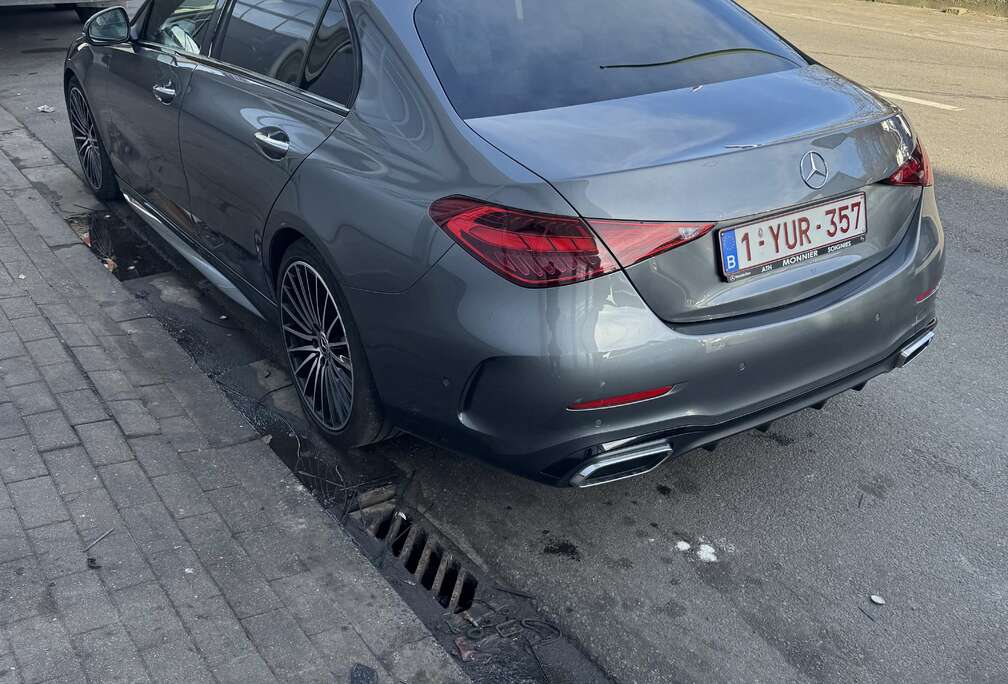 Mercedes-Benz AMG Line